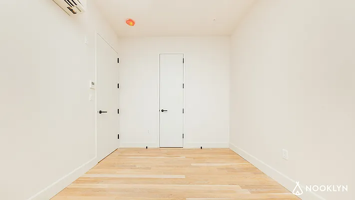 Rented by Nooklyn NYC LLC | media 38