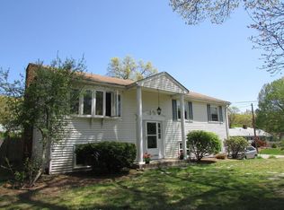 66 Page Rd, North Attleboro, MA 02760