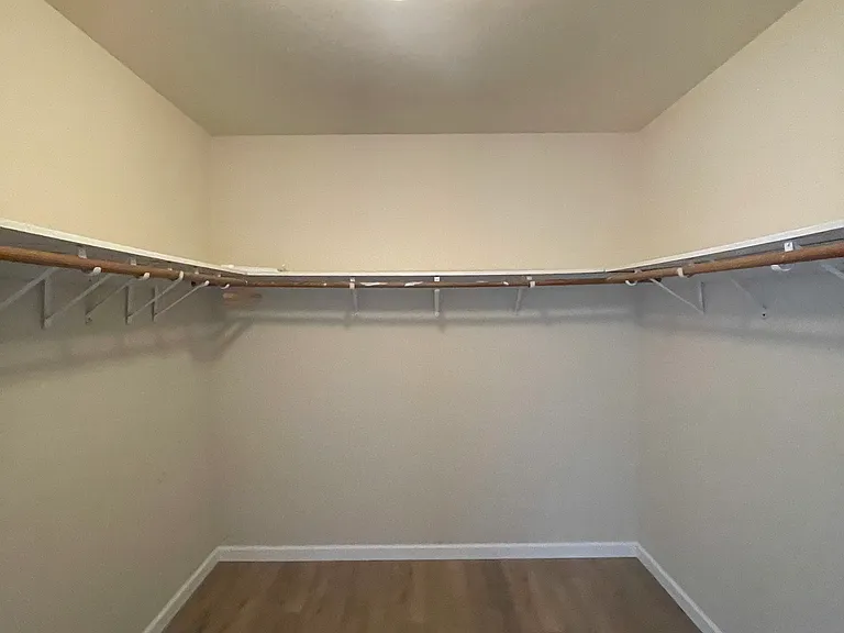 4935 Massachusetts Dr — Photo 27