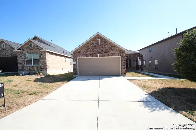 14622 Achilles Dr