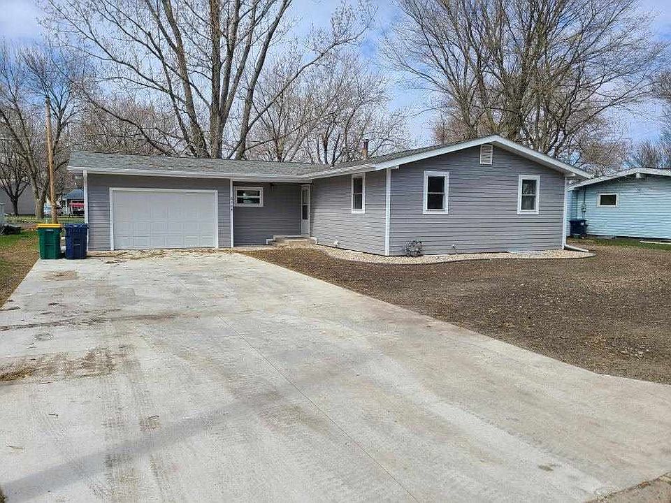 1st image of 2304 Jackson Ave