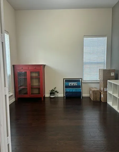 2504 Hammock Lake Dr — Photo 3