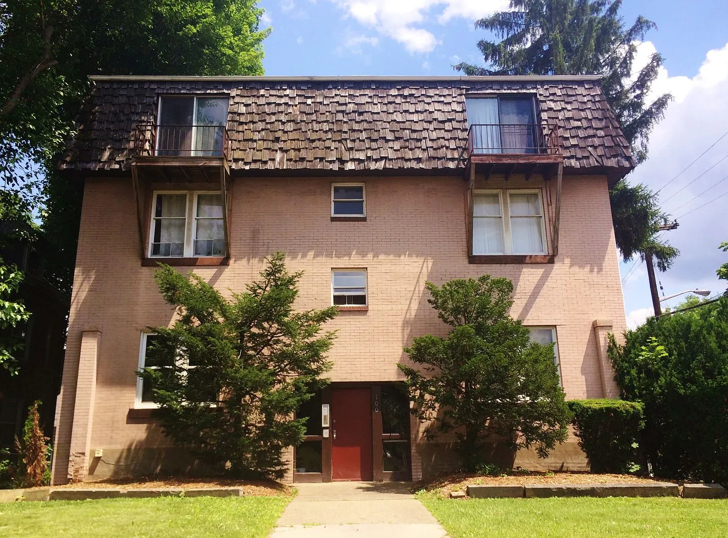 East Liberty - Apartments For Rent In Pittsburgh — Photo 1