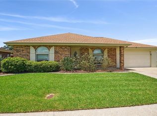 5200 Willowtree Rd, Marrero, LA 70072