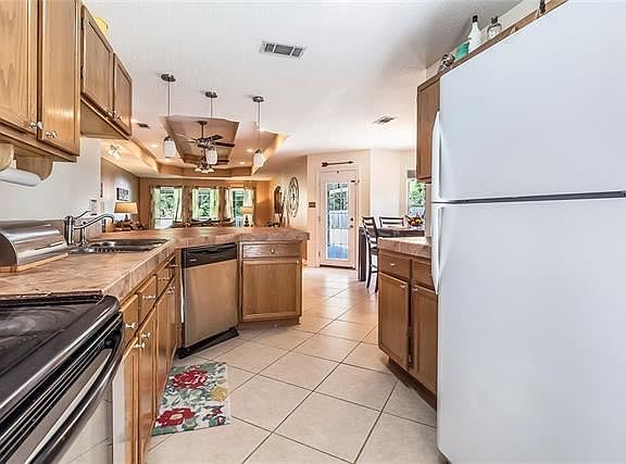 5th image of 133 S Cherrywood Ln