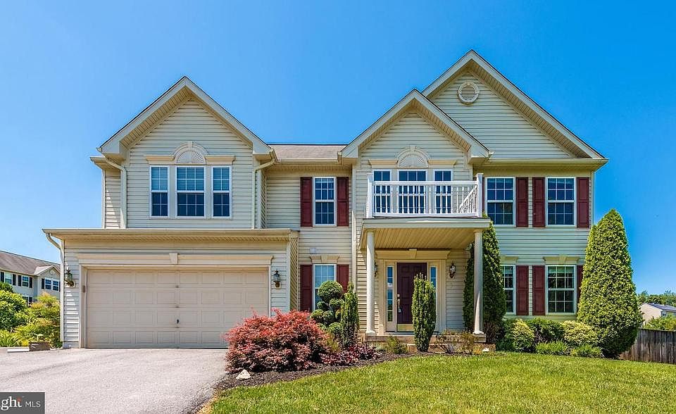1st image of 7 Hoot Owl Ct
