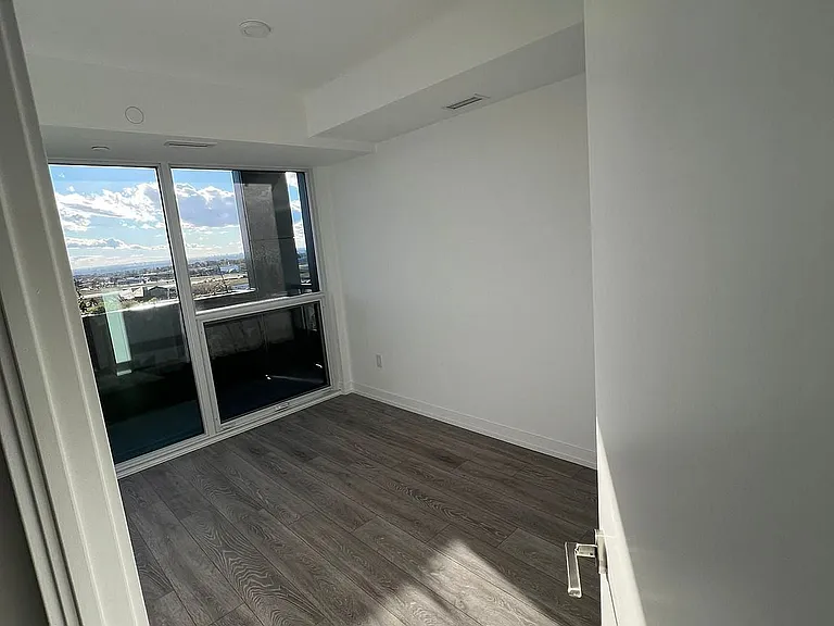 1100 Sheppard Ave W #1115 — Photo 10