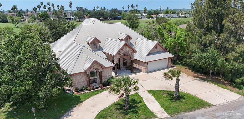 615 Melanie Dr