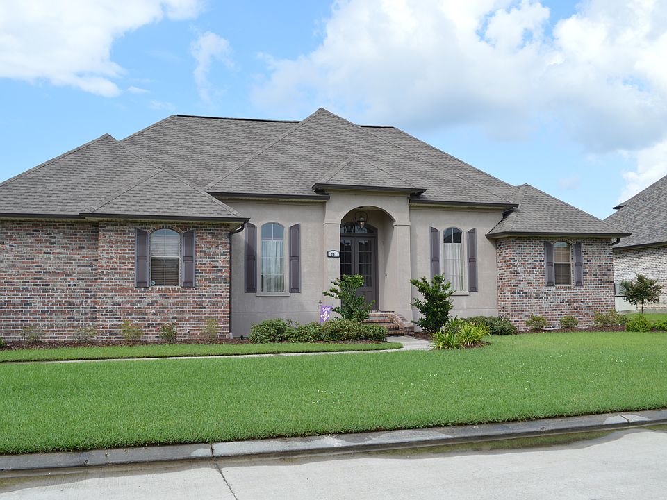 1st image of 201 Cove Ln
