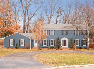 18500 Timber Ridge Dr, Minnetonka, MN 55345