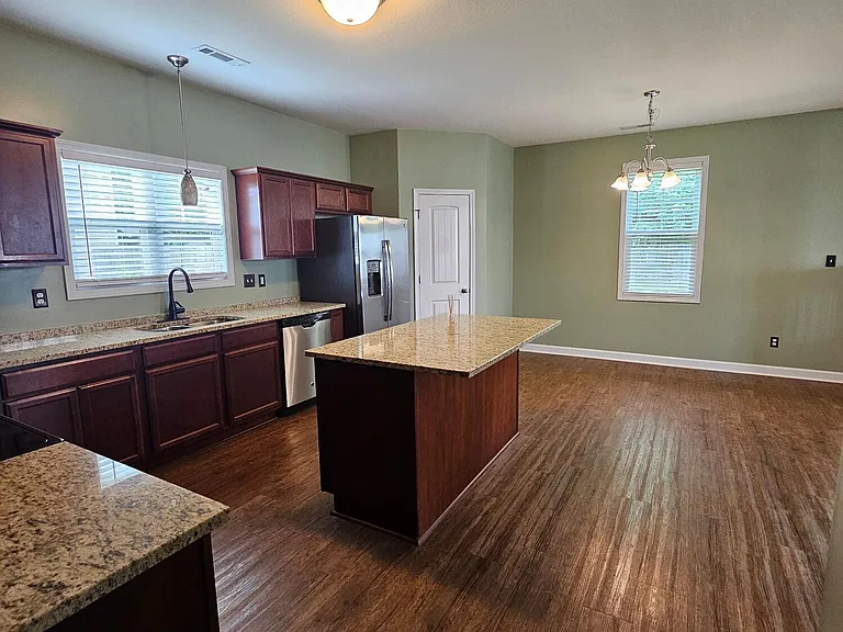 833 Tuscarora Trl — Photo 8