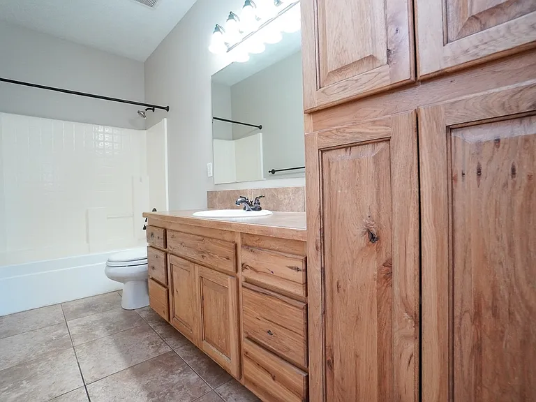 2511 W Teano Dr — Photo 38
