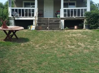 19302 Golden Rd, Linwood, KS 66052