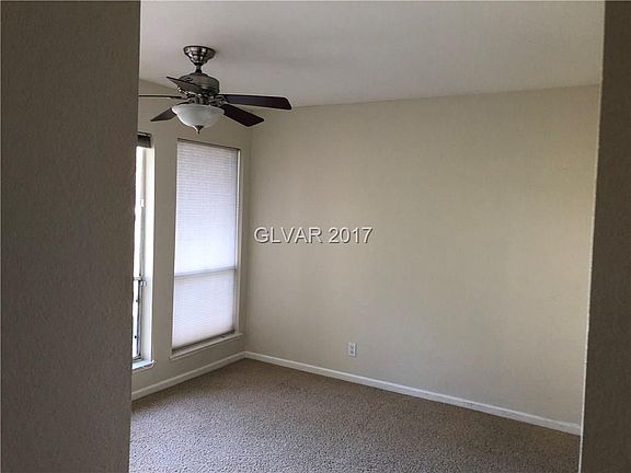 4th image of 668 Oakmont Ave Unit 1712