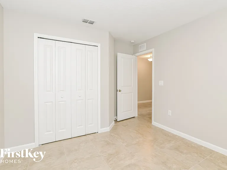449 Earhart Dr — Photo 12