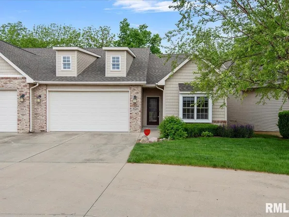 302 Boulder Creek Dr, Chatham, IL 62629