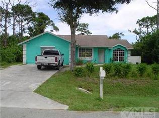 5202 Hickory Dr, Fort Pierce, FL 34982