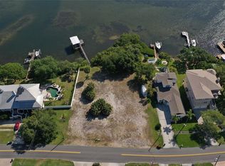 1532 Riverside Dr #133, Tarpon Springs, FL 34689