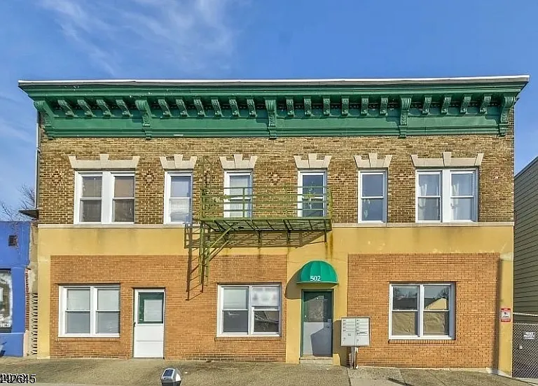 502 Washington Ave #1 — Photo 1