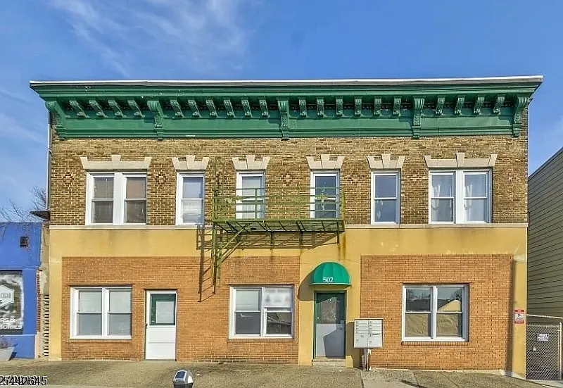 502 Washington Ave #1