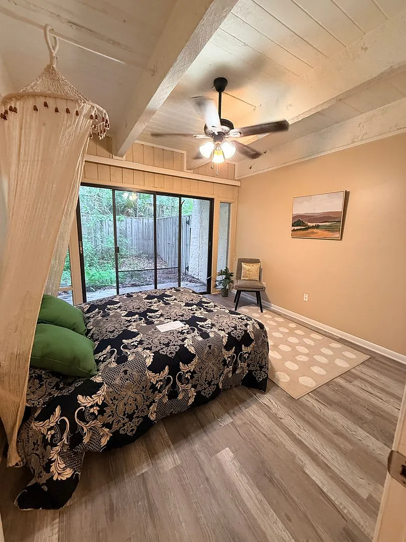 Gated Wekiva Community Beauty. — Photo 3