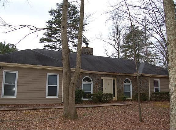 2nd image of 15 Audubon Ct