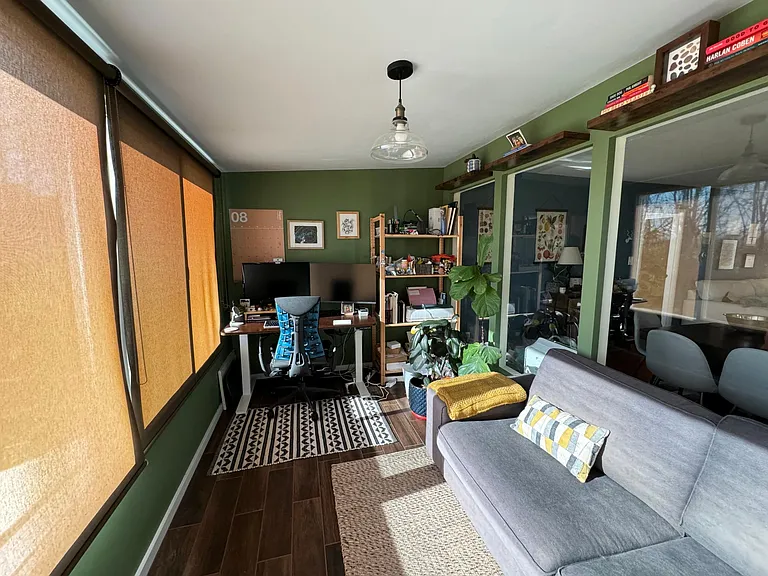 5914 Jordan Ave — Photo 14