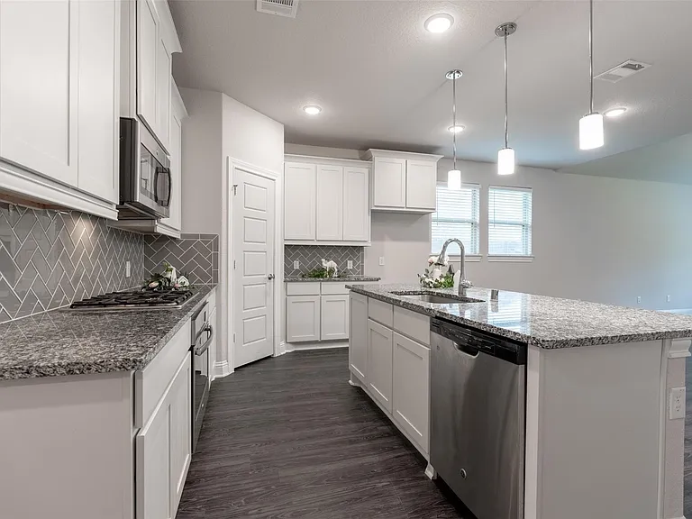 16611 Highland Country Dr — Photo 10