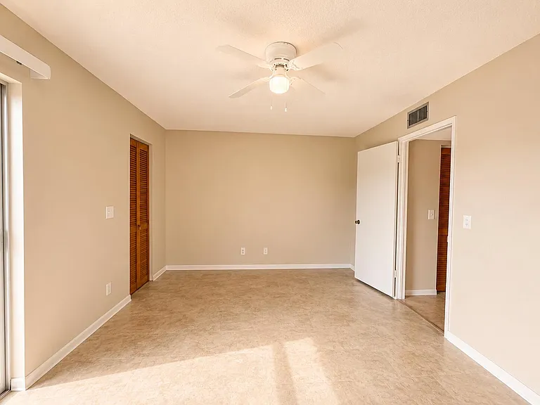 555 Purdy Ln #309 — Photo 19