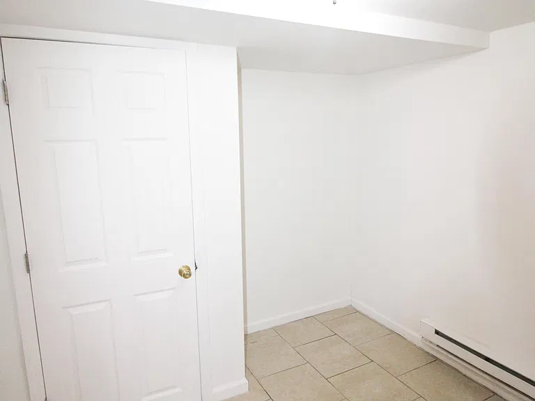 50 Cherry St #B — Photo 7