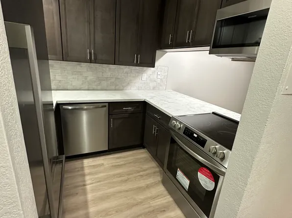 3845 Vineyard Ave APT L, Pleasanton, CA 94566