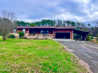 823 W Union Valley Rd, Seymour, TN 37865