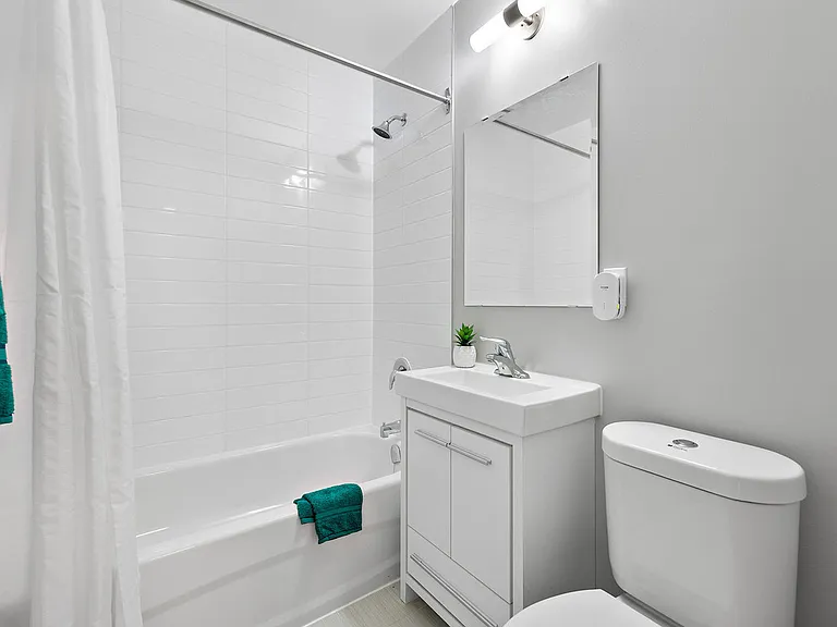 2360 Weston Rd — Photo 9