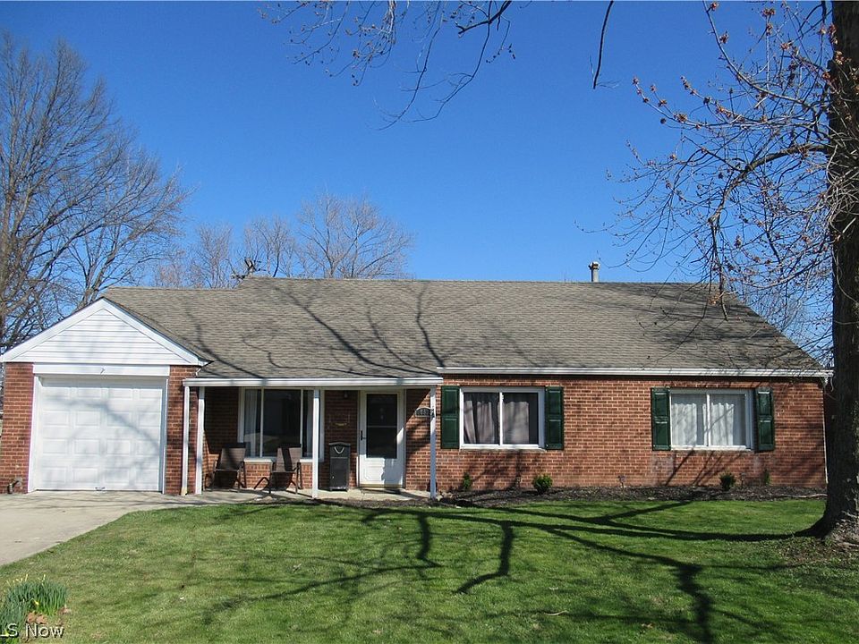 1st image of 651 Walnut Dr