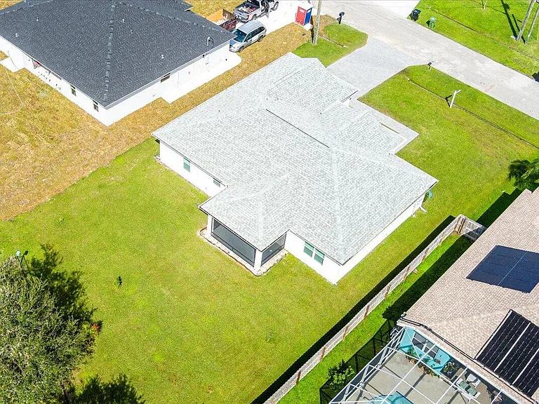 5362 NW Akbar Ter — Photo 43