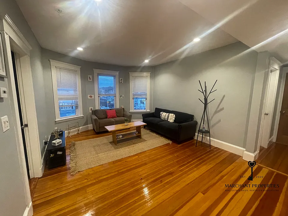 7 Denby Rd #3