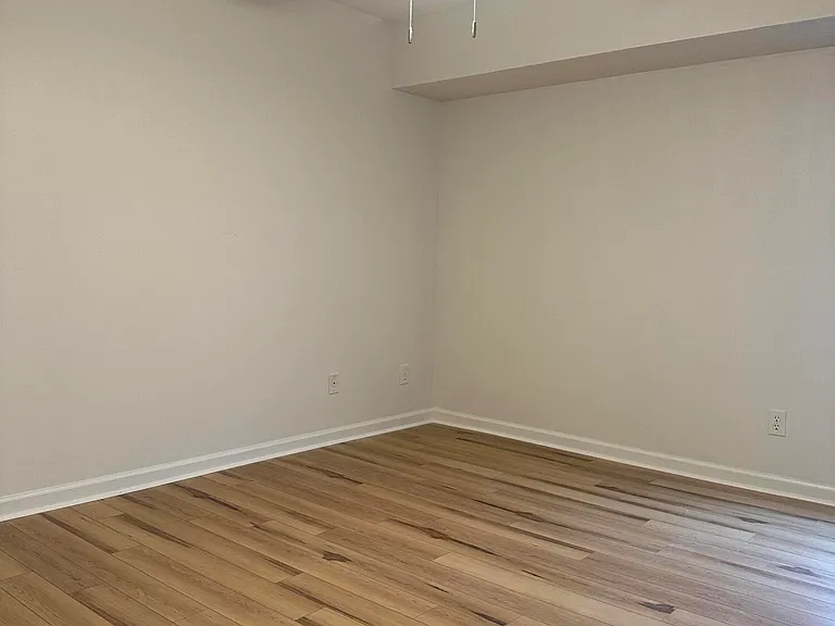 1607 Greenland Ct — Photo 36