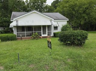 415 W Calhoun St, Wadley, GA 30477