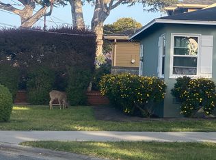 971 Crest Ave, Pacific Grove, CA 93950