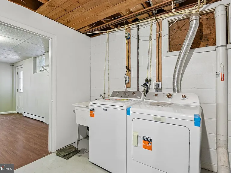 10206 Green Clover Ct — Photo 45