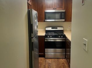 321 Edpas Rd, New Brunswick, NJ 08901