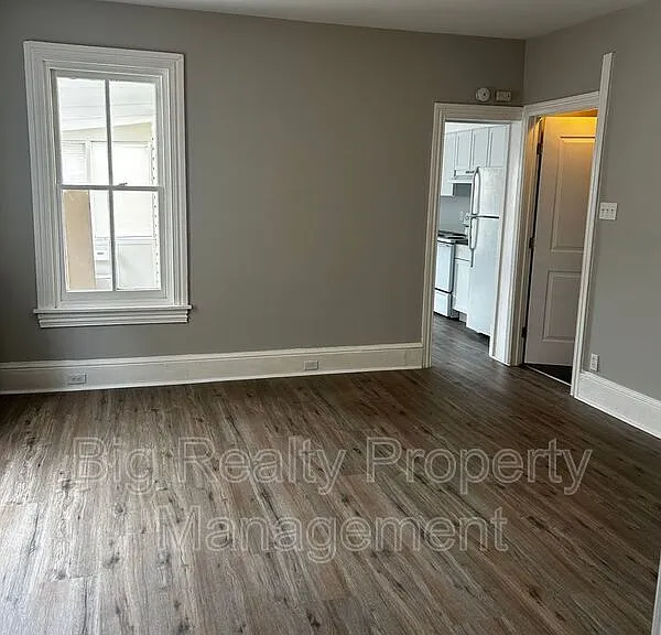 262 Beech St #2 — Photo 6
