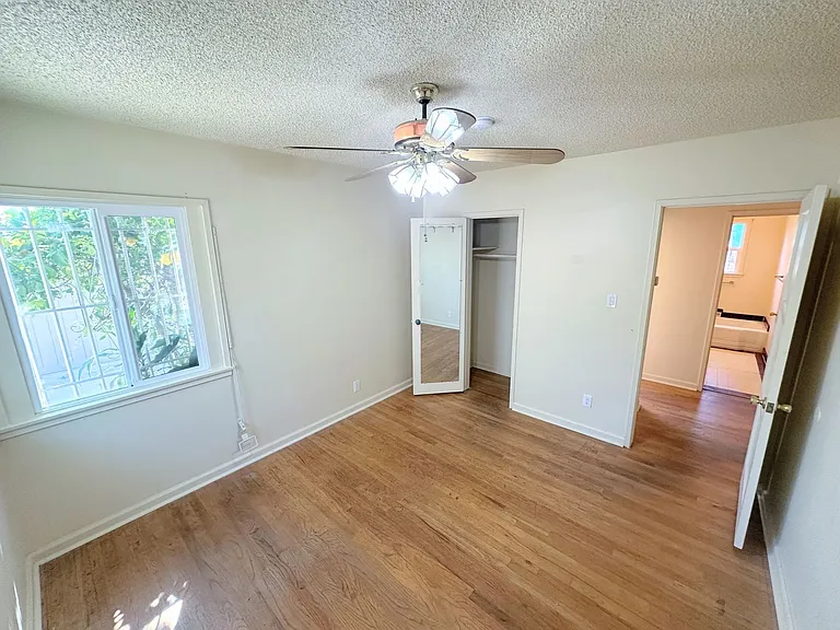 3977 Coolidge Ave — Photo 15