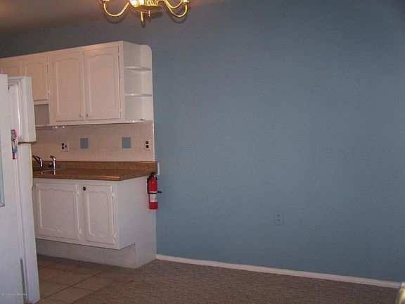 4th image of 107 Edinburgh Ln