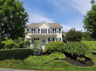 92 Van Scoy Rd, Poughquag, NY 12570