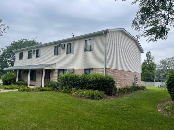 390 Echo Ln APT 2, Aurora, IL 60504
