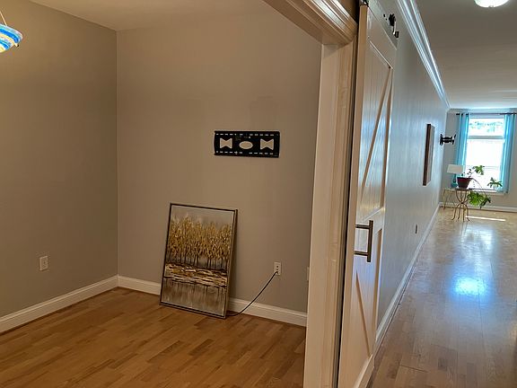 5th image of 810 W Princess Anne Rd APT 303