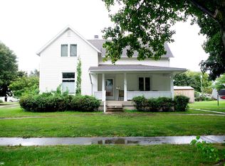 407 NE 3rd St, Greenfield, IA 50849