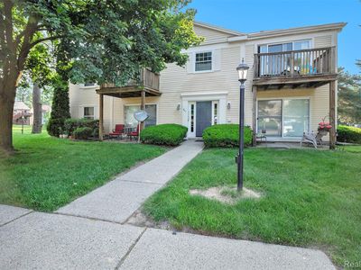 841 Bloomfield Village Blvd APT D, Auburn Hills, MI, 48326