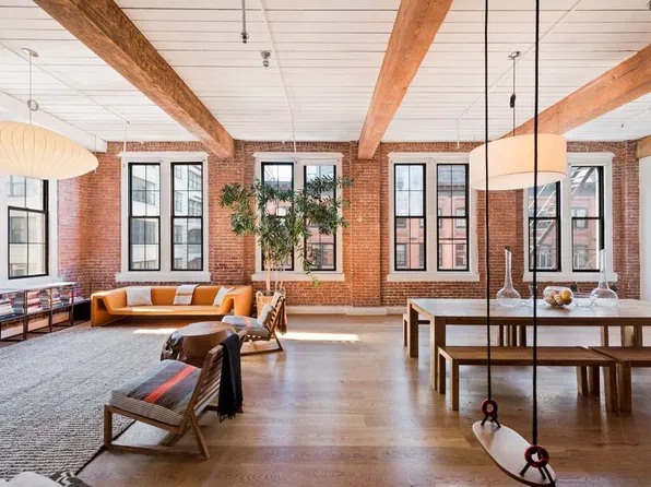 31 Washington Street image 1 of 16